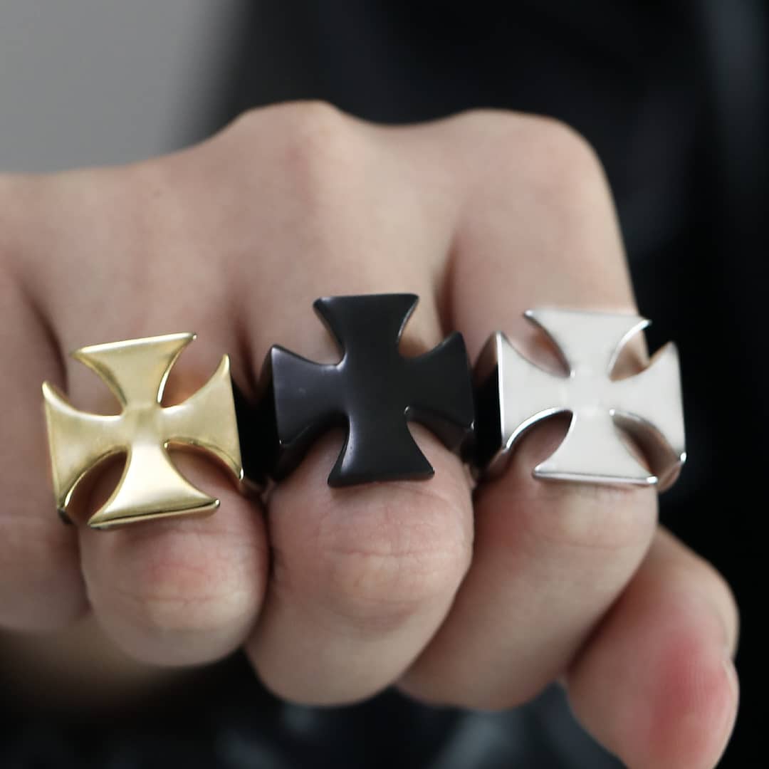 In Nomine Padris - Image 3